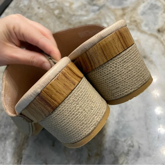 Dansko Maci Taupe Textured Leather Sandals Women’s EU 38 - Picture 9 of 12